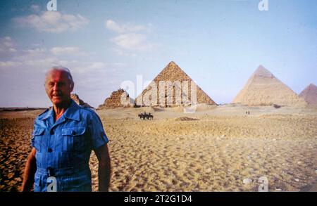 Güímar, Teneriffa, Comunidad Autonoma des Canarias, Spanien. Das Pyramidenmuseum von Güímar, Porträt des norwegischen Anthropologen, Entdeckers, Navigators und Schriftstellers Thor Heyerdahl, fotografiert in Ägypten, 1970. Stockfoto