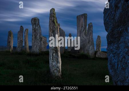 Die Callanish Stones sind ein geheimnisvoller und beeindruckender megalithischer Steinkreis auf der Isle of Lewis in den Äußeren Hebriden Schottlands. Stockfoto