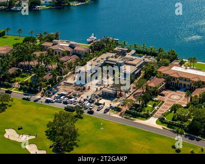 Miami Beach, Florida, USA - 17. Oktober 2023: Aeiral Drohnenfoto Tom Brady Mansion im Bau in Miami Beach Stockfoto