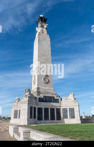 Das Southsea Naval Memorial (auch Portsmouth Naval Memorial genannt) erinnert an 25.000 britische und Commonwealth-Seeleute in Hampshire, England, Großbritannien Stockfoto