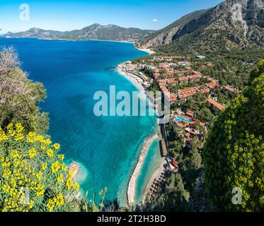 Mittelmeerküste in Kidrak Nachbarschaft von Oludeniz Beach Resort im Fethiye Bezirk der Mugla Provinz der Türkei. Stockfoto