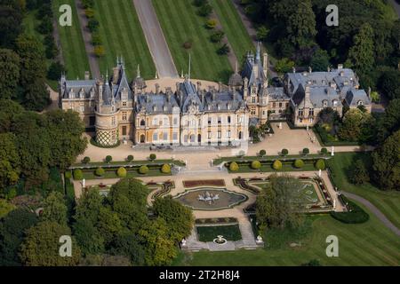 Das Waddesdon Manor, ein prächtiges französisches Renaissance-Schloss im Herzen der Landschaft von Buckinghamshire, rühmt sich einer opulenten Geschichte Stockfoto