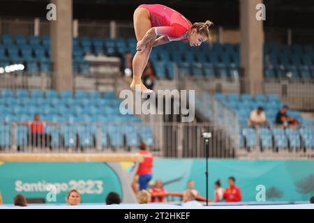 Santiago, Chile. Oktober 2023. Flavia Saraiva aus Brasilien, während des Trainings für künstlerische Turnen der Santiago 2023 Pan American Games im National Stadium Sports Park in Santiago am 19. Oktober. Foto: Heuler Andrey/DiaEsportivo/Alamy Live News Credit: DiaEsportivo/Alamy Live News Stockfoto