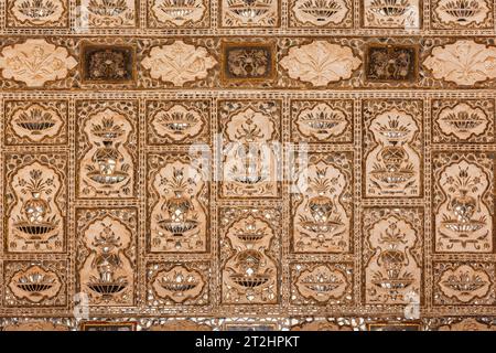 Spiegelhalle Wand in Sheesh Mahal, Amber Fort Stockfoto