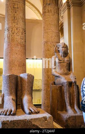 Louvre Ägyptische Galerie. Ägyptische Antiquitäten des Louvre, Paris, Frankreich. Ägyptische Antiquitäten im Louvre. Stockfoto