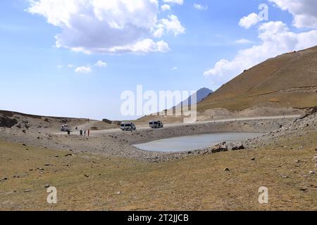 Blick vom Kaldaman Pass zwischen Arslanbob und Kasarman in Kirgisistan, Zentralasien Stockfoto