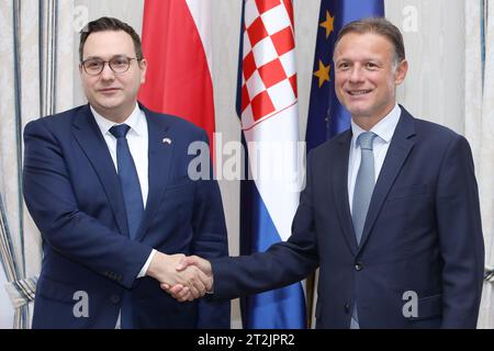 Zagreb, Kroatien. Oktober 2023. Der Präsident des kroatischen Parlaments Gordan Jandrokovic trifft sich am 20. Oktober 2023 in Zagreb, Kroatien, mit Jan Lipavsky, Außenminister der Tschechischen Republik. Jan Lipavsky ist zu einem Arbeitsbesuch in Zagreb. Foto: Patrik Macek/PIXSELL Credit: Pixsell/Alamy Live News Stockfoto