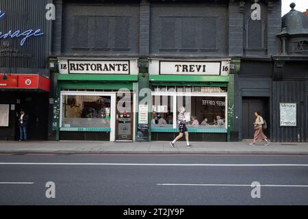 Trevi Restaurant, Highbury Corner Islington, London, England, Großbritannien Stockfoto