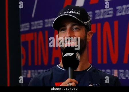 Austin, Vereinigte Staaten. Oktober 2023. 19. Oktober 2023, Circuit of the Americas, Austin, Formel 1Lenovo United States Grand Prix 2023, im Bild Daniel Ricciardo (aus), Scuderia AlphaTauri Credit: dpa/Alamy Live News Stockfoto