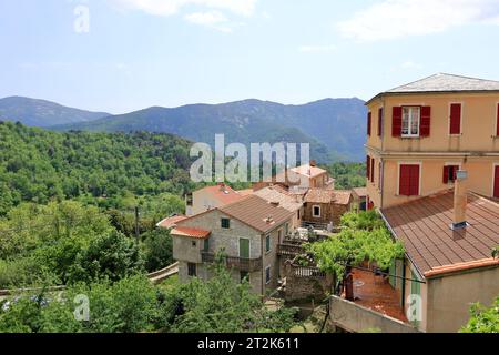 Mai 27 2023 - eVisa, Insel Korsika in Frankreich: Das Dorf eVisa in den Bergen der Insel Stockfoto