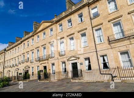 Georgianische Architekturgebäude in South Parade, Bath, North East Somerset, England, Großbritannien Stockfoto