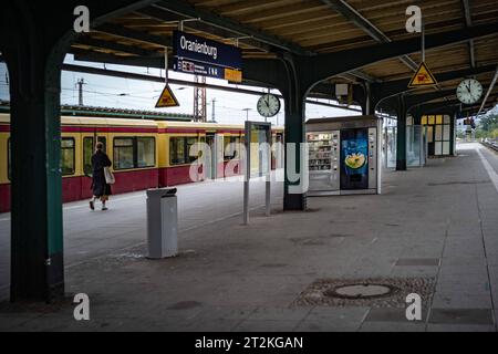 Oranienburg im Bundesland Brandenburg Bahnhof Oranienburg - 20.10.2023 Oranienburg *** Oranienburg im Land Brandenburg Oranienburg Bahnhof 20 10 2023 Oranienburg Stockfoto