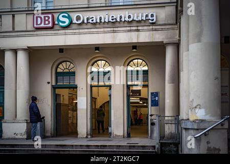 Oranienburg im Bundesland Brandenburg Bahnhof Oranienburg - 20.10.2023 Oranienburg *** Oranienburg im Land Brandenburg Oranienburg Bahnhof 20 10 2023 Oranienburg Stockfoto