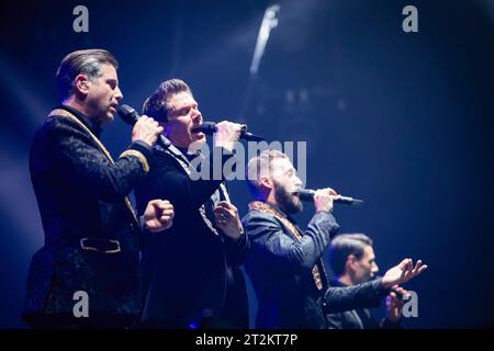 Porto, Portugal. Oktober 2023. Die Gruppe IL DIVO Vocal tritt während der Tour „New Day“ in der Super Bock Arena auf. Quelle: SOPA Images Limited/Alamy Live News Stockfoto