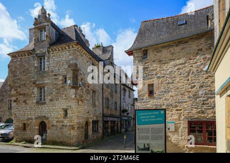 Alte Steinhäuser in der Rue Saint-Thomas, Altstadt von Landerneau, Département Finistere Penn-AR-Bed, Region Bretagne Breizh, Frankreich Stockfoto