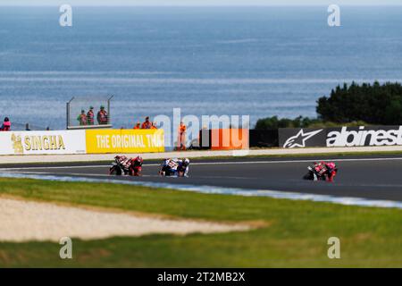 Ventor, Australien. 20. Oktober 2023; Phillip Island Grand Prix Circuit, Ventnor, Victoria, Australien; 2023 MotoGP Guru von Gryfyn Australian Motorcycle Grand Prix, Practice Day; Maverick Vinales, Alex Rins, Aleix Espargaro während Training 2 beim Australian MotoGP Credit: Action Plus Sports Images/Alamy Live News Stockfoto