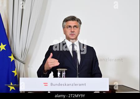 Wien, Österreich. Oktober 2023. Pressemitteilungen des kroatischen Ministerpräsidenten Andrej Plenković (HDZ) im Bundeskanzleramt in Wien Stockfoto