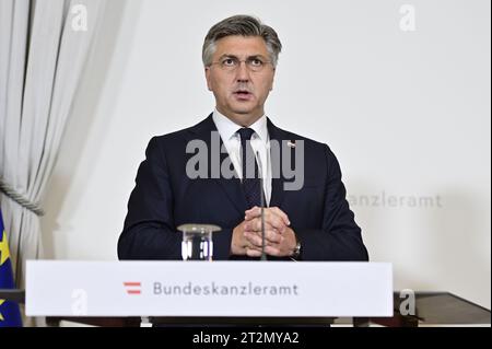 Wien, Österreich. Oktober 2023. Pressemitteilungen des kroatischen Ministerpräsidenten Andrej Plenković (HDZ) im Bundeskanzleramt in Wien Stockfoto