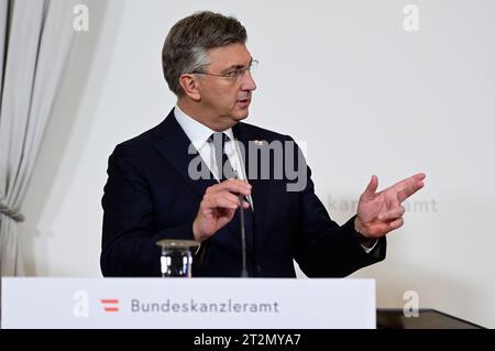 Wien, Österreich. Oktober 2023. Pressemitteilungen des kroatischen Ministerpräsidenten Andrej Plenković (HDZ) im Bundeskanzleramt in Wien Stockfoto