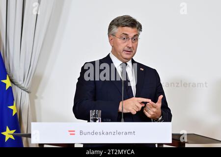 Wien, Österreich. Oktober 2023. Pressemitteilungen des kroatischen Ministerpräsidenten Andrej Plenković (HDZ) im Bundeskanzleramt in Wien Stockfoto