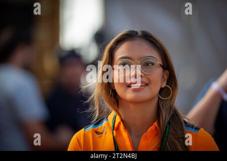 Austin, Texas, USA. Oktober 2023. Bianca Bustamante - McLaren F1 Team Reservefahrer. Während der FORMEL 1 LENOVO UNITED STATES GRAND PRIX 2023 - 19. Oktober bis 22. Oktober 2023 Circuit of Americas, Austin, Texas, USA (Abbildung: © Alessio de Marco/ZUMA Press Wire) NUR ZUR REDAKTIONELLEN VERWENDUNG! Nicht für kommerzielle ZWECKE! Stockfoto