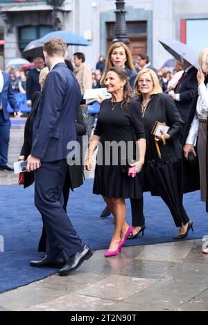 Oviedo, Asturien, Spanien. Oktober 2023. Paloma Rocasolano Ankunft im Campoamor Theater für die Zeremonie während der Princess of Asturias Awards 2023 am 20. Oktober 2023 in Oviedo, Spanien (Foto: © Jack Abuin/ZUMA Press Wire) NUR REDAKTIONELLE VERWENDUNG! Nicht für kommerzielle ZWECKE! Stockfoto