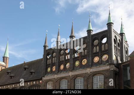 Mittelalterliches Rathaus am Marktplatz, Lübeck. Stadtansichten Lübeck *** mittelalterliches Rathaus am Marktplatz, Lübecker Stadtansichten Lübeck Credit: Imago/Alamy Live News Stockfoto