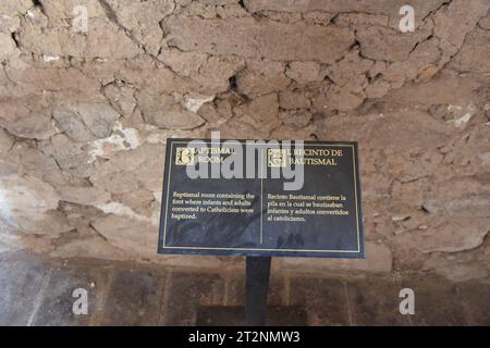 Tumacacori, AZ. USA. 10/9/2023. Die Mission San Cayetano del Tumacácori wurde 1691 von den Jesuiten in der Nähe einer Siedlung von Sobaipuri gegründet Stockfoto