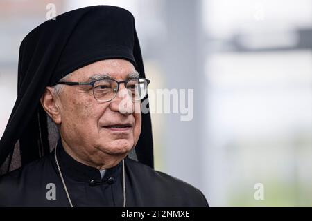 Turin, Italien. 20. Oktober 2023. Youssef Absi, Patriarch der Melkitischen Griechisch-Katholischen Kirche, schaut während seines Besuchs in Turin zu, um der Region Piemont eine heilige Ikone zu spenden. Quelle: Nicolò Campo/Alamy Live News Stockfoto