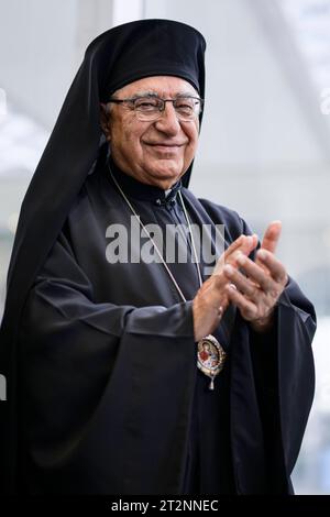 Youssef Absi spendet dem Piemont eine heilige Ikone Youssef Absi, Patriarch der Melkitischen Griechisch-Katholischen Kirche, applaudiert während seines Besuchs in Turin, um dem Piemont eine heilige Ikone zu spenden. Turin Italien Copyright: xNicolòxCampox Credit: Imago/Alamy Live News Stockfoto