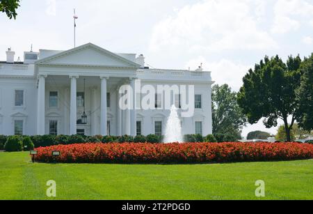 Das Weiße Haus ist der offizielle Wohnsitz und Hauptsitz des Präsidenten der Vereinigten Staaten. Stockfoto