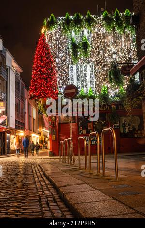 Temple Bar bei Nacht Stockfoto