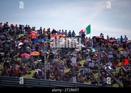 Austin, Texas, USA. Oktober 2023. Circuit of Americas, Unterstützer. Während der FORMEL 1 LENOVO UNITED STATES GRAND PRIX 2023 - 19. Okt. bis 22. Okt. 2023 Circuit of Americas, Austin, Texas, USA (Abbildung: © Alessio de Marco/ZUMA Press Wire) NUR ZUR REDAKTIONELLEN VERWENDUNG! Nicht für kommerzielle ZWECKE! Stockfoto