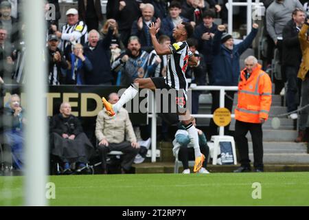 Newcastle am Samstag, den 21. Oktober 2023. Newcastle, Großbritannien. Oktober 2023. Jacob Murphy von Newcastle United feiert, nachdem er sein erstes Tor während des Premier League-Spiels zwischen Newcastle United und Crystal Palace in St. erzielte James's Park, Newcastle am Samstag, den 21. Oktober 2023. (Foto: Mark Fletcher | MI News) Credit: MI News & Sport /Alamy Live News Stockfoto