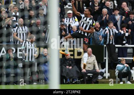 Newcastle am Samstag, den 21. Oktober 2023. Newcastle, Großbritannien. Oktober 2023. Jacob Murphy von Newcastle United feiert, nachdem er sein erstes Tor während des Premier League-Spiels zwischen Newcastle United und Crystal Palace in St. erzielte James's Park, Newcastle am Samstag, den 21. Oktober 2023. (Foto: Mark Fletcher | MI News) Credit: MI News & Sport /Alamy Live News Stockfoto