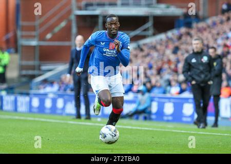 Glasgow, Großbritannien. Oktober 2023. Im ersten Spiel nach der internationalen Pause spielte der Rangers FC Hibernian FC im Ibrox Stadium in Glasgow in einem schottischen Premiership-Fußballspiel. Dies ist ein wichtiges Spiel für die Rangers, denn es ist das erste Spiel mit ihrem neu ernannten Manager PHILLIPE CLEMENT, ihrem 19. Permanenten Manager. Quelle: Findlay/Alamy Live News Stockfoto