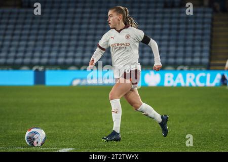 Leicester, Großbritannien. Oktober 2023. Leicester, England, 21. Oktober 2023: Jess Park (16 Manchester City) am Ball während des Spiels der Barclays FA Womens Super League zwischen Leicester City und Manchester City im King Power Stadium in Leicester, England (Natalie Mincher/SPP) Credit: SPP Sport Press Photo. /Alamy Live News Stockfoto