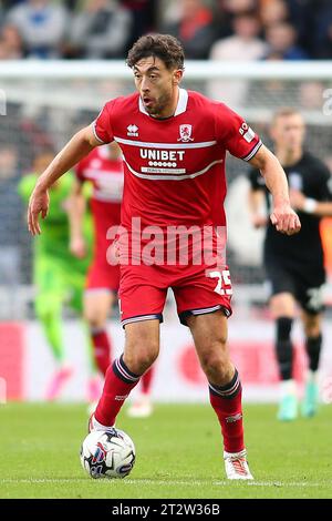 Middlesbrough, Großbritannien. Oktober 2023. Middlesbrough's Matt Crooks beim Sky Bet Championship-Spiel zwischen Middlesbrough und Birmingham City im Riverside Stadium, Middlesbrough am Samstag, den 21. Oktober 2023. (Foto: Michael Driver | MI News) Credit: MI News & Sport /Alamy Live News Stockfoto