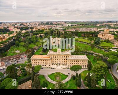 Palast des Gouvernements aus der Vogelperspektive, Rom, Italien Stockfoto