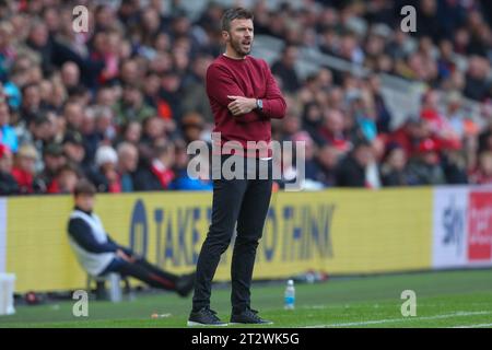 Michael Carrick Manager von Middlesbrough schreit seine Spieler während des Sky Bet Championship Matches Middlesbrough gegen Birmingham City im Riverside Stadium, Middlesbrough, Großbritannien, 21. Oktober 2023 (Foto: Gareth Evans/News Images) Stockfoto