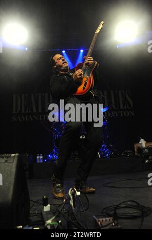 Manchester, Großbritannien. 21. Oktober 2023: Samantha Fish mit Jesse Dayton, 02 Ritz, Manchester, UK. Foto: David Bronstein/ Alamy Live News Stockfoto