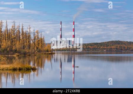 Kohlekraftwerk im Bezirk Neryungri in Jakutien, Russland Stockfoto