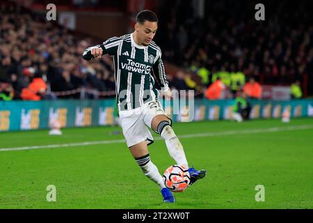 Sheffield, Großbritannien. Oktober 2023. Anthony #21 von Manchester United kontrolliert den Ball während des Premier League-Spiels Sheffield United gegen Manchester United in der Bramall Lane, Sheffield, United Kingdom, 21. Oktober 2023 (Foto: Conor Molloy/News Images) in Sheffield, United Kingdom am 21. Oktober 2023. (Foto: Conor Molloy/News Images/SIPA USA) Credit: SIPA USA/Alamy Live News Stockfoto