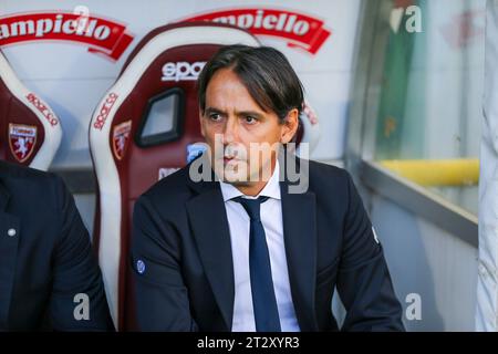 Simone Inzaghi, Cheftrainer des FC Inter beim Spiel der Serie A zwischen dem FC Turin und dem FC Inter am 21. Oktober 2023 im Olympischen Grande Torino Stadium in Stockfoto