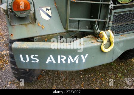 Detail des Stoßfängers auf dem alten US-Army-Truck Stockfoto
