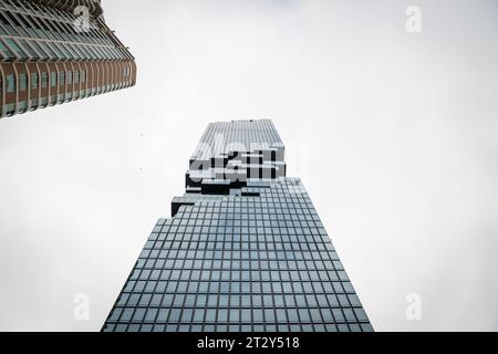 Der King Power Mahanakhon Wolkenkratzer, der früher als Mahanakhon bekannt war, im Sathorn, Silom Gebiet von Bangkok, Thailand. Geschäftsviertel. Stockfoto