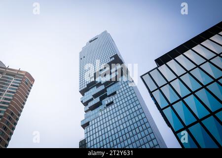 Der King Power Mahanakhon Wolkenkratzer, der früher als Mahanakhon bekannt war, im Sathorn, Silom Gebiet von Bangkok, Thailand. Geschäftsviertel. Stockfoto