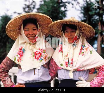 Taiwan. Hualien County. Huadong Valley. Einheimische Landwirtinnen. Stockfoto