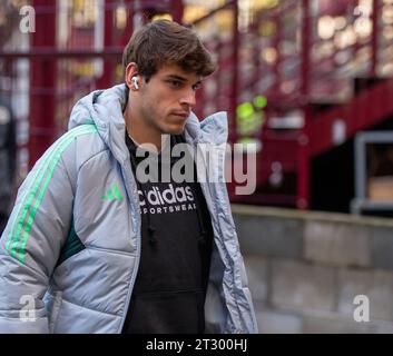 Tynecastle Park, Edinburgh, Großbritannien. Oktober 2023. Scottish Premiership Football, Hearts versus Celtic; Paulo Bernardo von Celtic Credit: Action Plus Sports/Alamy Live News Stockfoto