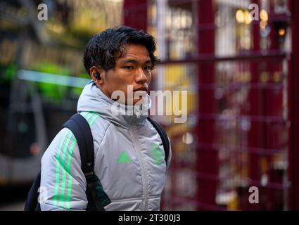 Tynecastle Park, Edinburgh, Großbritannien. Oktober 2023. Scottish Premiership Football, Hearts versus Celtic; Reo Hatate von Celtic Credit: Action Plus Sports/Alamy Live News Stockfoto